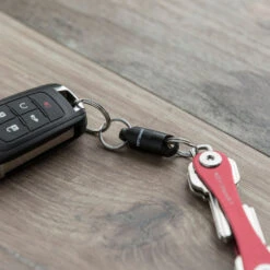 KeySmart MagConnect Magnetic Quick Disconnect 8 KeySmart MagConnect Magnetic Quick Disconnect -Multifunctional Tool Store KS814BLK KeySmart MagConnect Black With Keys Joined