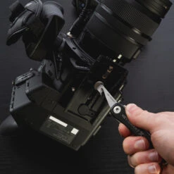 KeySmart 4-in-1 Keychain Multi-tool 6 KeySmart 4-in-1 Keychain Multi-tool -Multifunctional Tool Store KS823SS KeySmart Multi Tool Flat Screwdriver