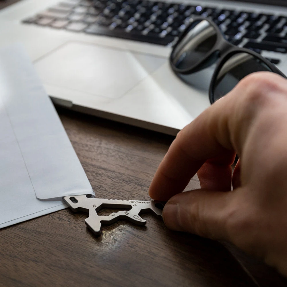 KeySmart AllTul Dino Keychain Multi-tool 6 KeySmart AllTul Dino Keychain Multi-tool - Image 6