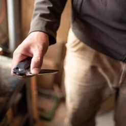 Leatherman FREE K2 Multipurpose Knife 8 Leatherman FREE K2 Multipurpose Knife -Multifunctional Tool Store LT832656 Leatherman Free K2 In Hand Opening Blade