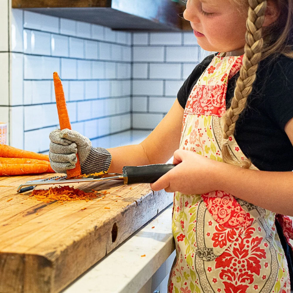 Microplane Cut Resistant Glove, Child Size 2 Microplane Cut Resistant Glove, Child Size - Image 2