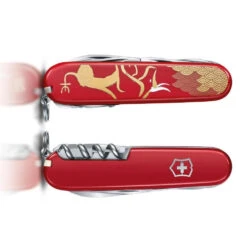 Victorinox Year Of The Ox Huntsman 2021 Limited Edition Swiss Army Knife 11 Victorinox Year Of The Ox Huntsman 2021 Limited Edition Swiss Army Knife -Multifunctional Tool Store SA13714E10 Year of the Ox Huntsman engraving