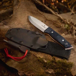 Victorinox Outdoor Master Mic Large Fixed-blade Knife 12 Victorinox Outdoor Master Mic Large Fixed-blade Knife -Multifunctional Tool Store SA42261 Outdoor Master Large Beside Sheath on Log