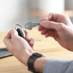 Orbitkey Ring 14 Orbitkey Ring -Multifunctional Tool Store okrngsvcc inuse x1000 29573c28 c419 48ae b0fe 3ff56eee1bf8