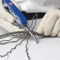 Victorinox Skipper Pro Lockblade Swiss Army Knife 6 Victorinox Skipper Pro Lockblade Swiss Army Knife -Multifunctional Tool Store sa85032mw marlin spike in use x1000 abe84430 62db 4c53 8c87 9949ac33b4d5