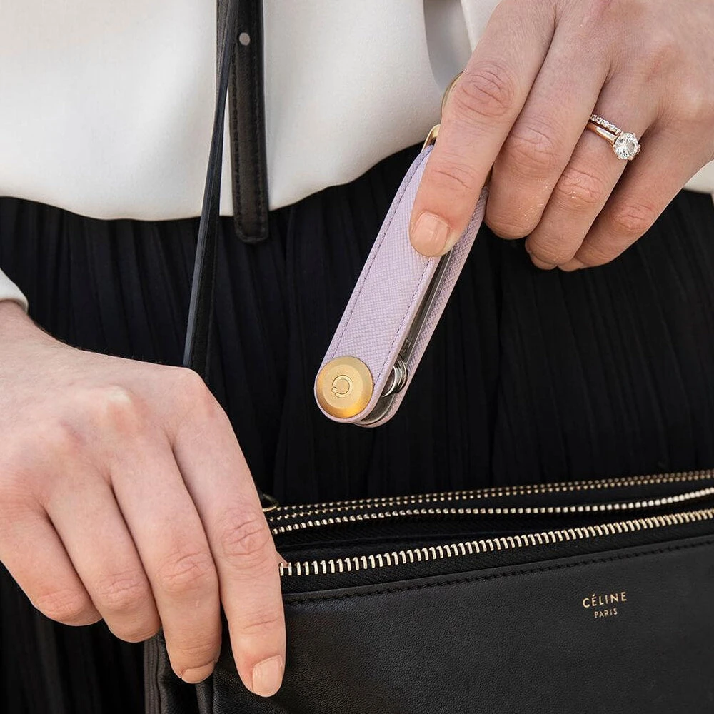 Orbitkey 2.0 Saffiano Leather Keychain 7 Orbitkey 2.0 Saffiano Leather Keychain - Image 7