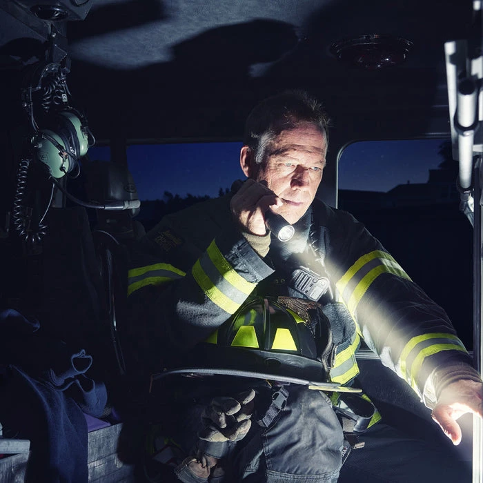 INOVA T5 Tactical LED Flashlight 5 INOVA T5 Tactical LED Flashlight - Image 5